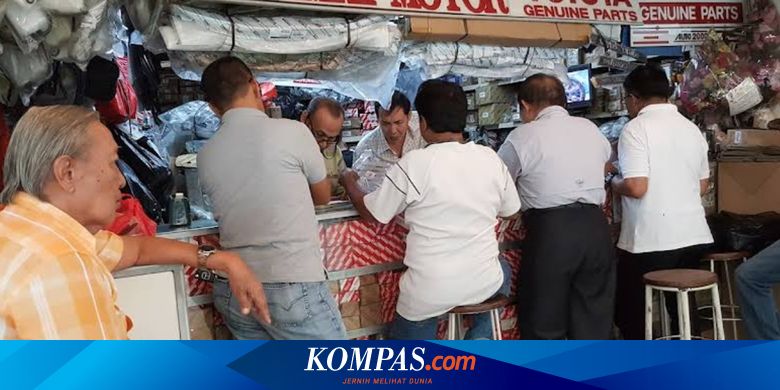 Imbas Aksi Massa, Pusat Otomotif Atrium Senen Tutup Sementara