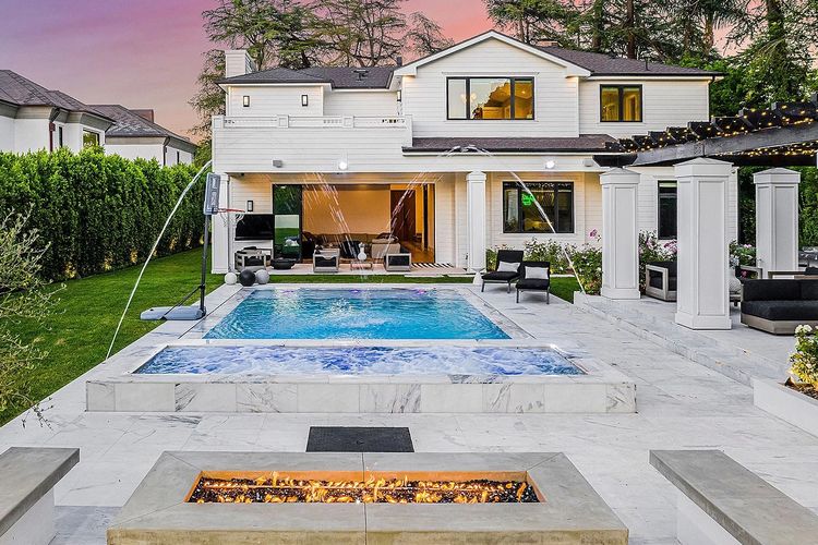 Area rumah Tristan Thompson di Los Angeles yang akan dijual.