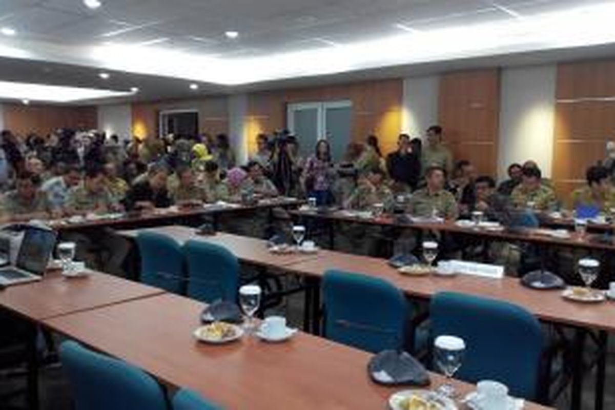 Suasana rapat evaluasi APBD antara Pemprov DKI dan DPRD DKI, Selasa (17/3/2015).