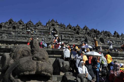 Harga Tiket Naik Candi Borobudur Jadi Rp 750.000, Pengelola: Sudah Dapat Pemandu