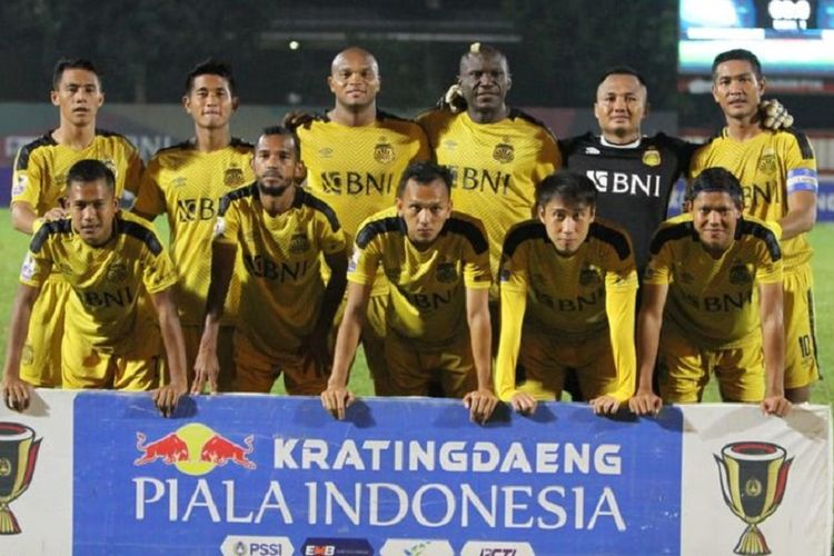 Skuat Bhayangkara FC kontra PSIS Semarang di Stadion PTIK, Jakarta, Selasa (19/2/2019).
