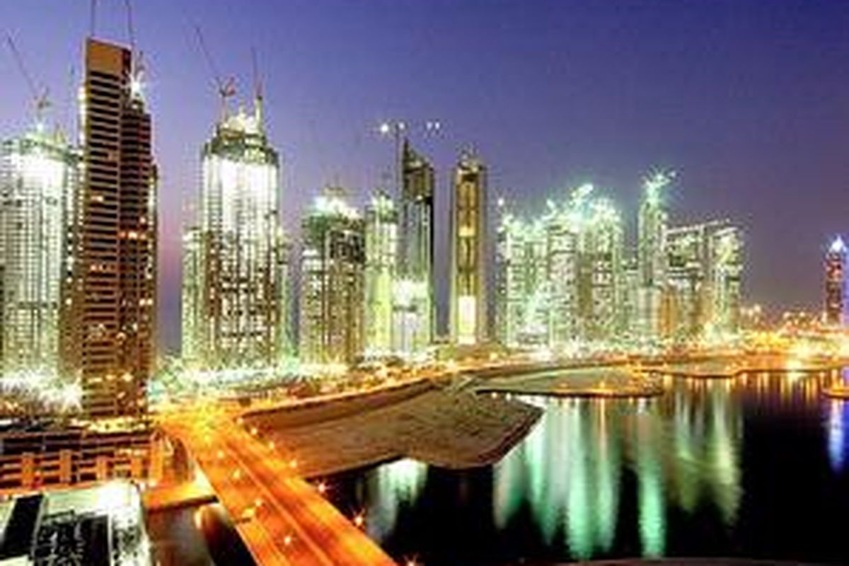 The party's over: More than 300 billion poundsterling of building work is on hold in Dubai 