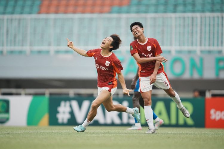 Garudayaksa FC menang 2-0 atas Adhyaksa FC Banten dalam laga Championship Liga 2 2025-2026 di Stadion Pakansari, Kab Bogor, Sabtu (11/10/2025).