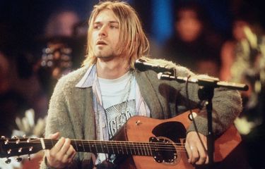 Gitar Ikonik Kurt Cobain Segera di Lelang