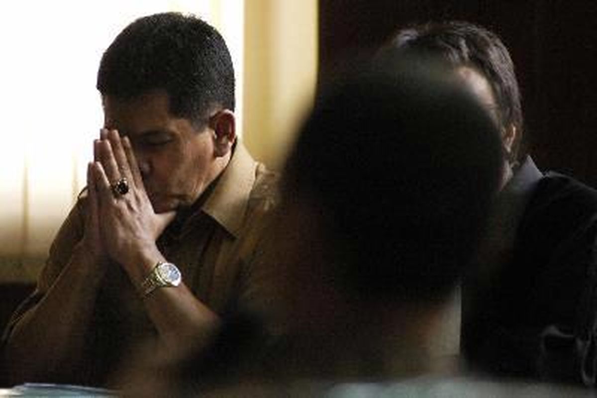 Zaenal Maarif, terdakwa kasus pencemaran nama baik Presiden Soesilo Bambang Yudhoyono menjalani sidang di Pengadilan Negeri Jakarta Pusat, Selasa (15/1). Agenda sidang hari ini adalah mendengarkan keterangan saksi-saksi dari media massa.              Kristianto Purnomo (KP) 15/1/2008