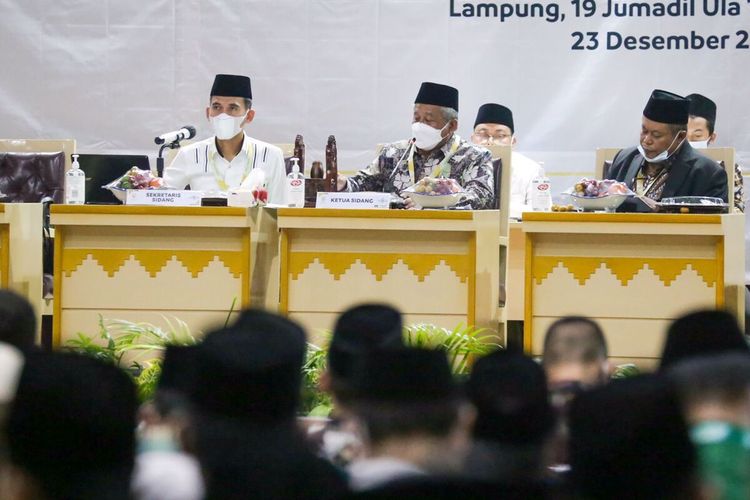 Suasana sidang Ahwa di GSG Universitas Lampung, Kamis (23/12/2021) malam.