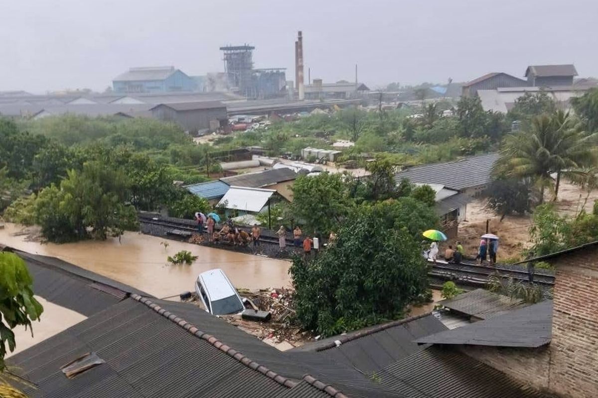 Banjir Bandang Lampung: 19 Titik Terendam, Jalinsum Lumpuh, 1 Orang Tewas