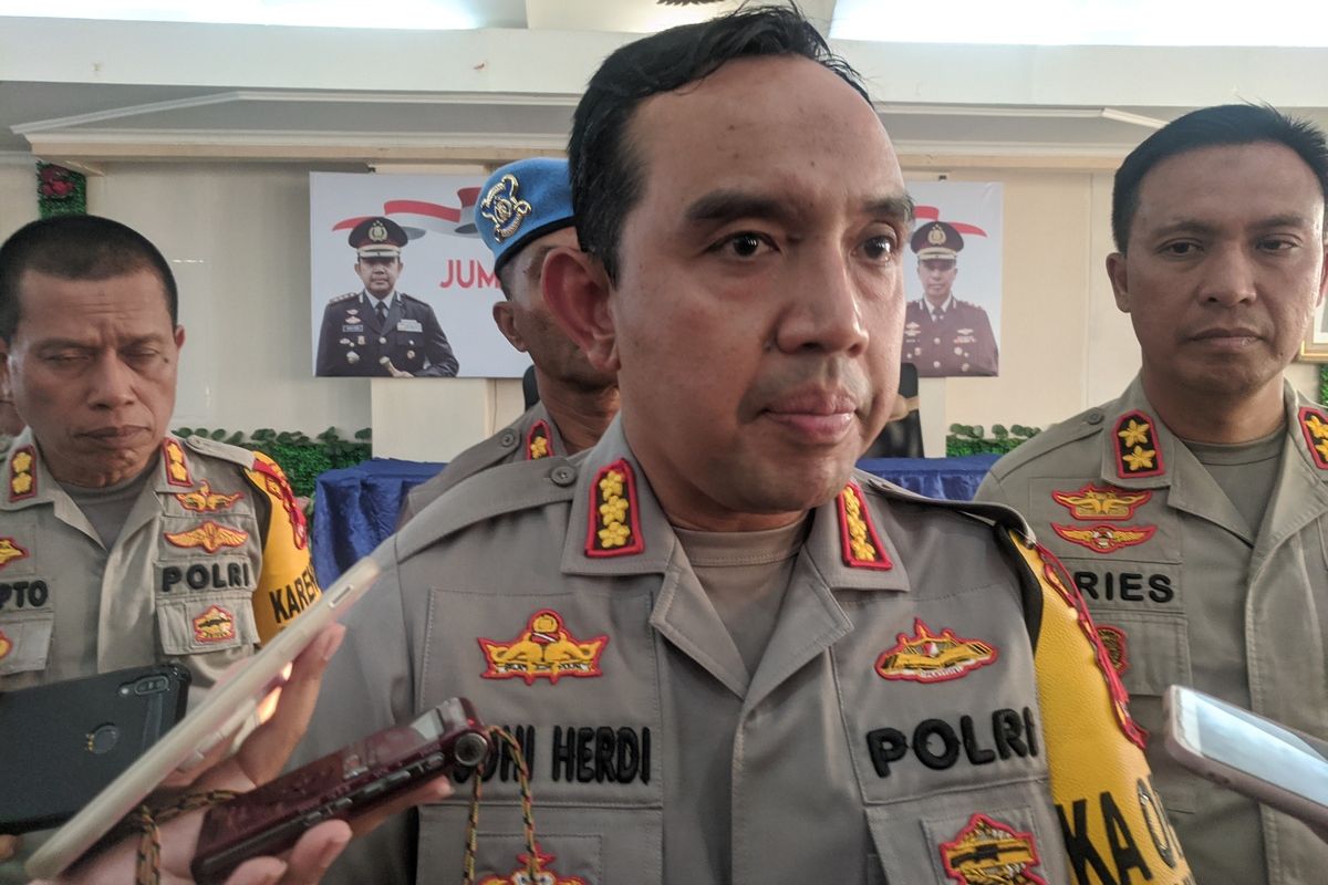 konferensi pers akhir tahun oleh Kapolres Metro Jakarta Utara Kombes Budhi Herdi Susianto di kantornya, Senin (30/12/2019)