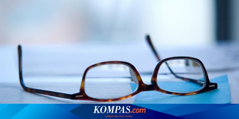 5 Tanda Anda Perlu Mengganti Kacamata