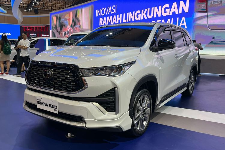 Toyota Kijang Innova Zenix HEV