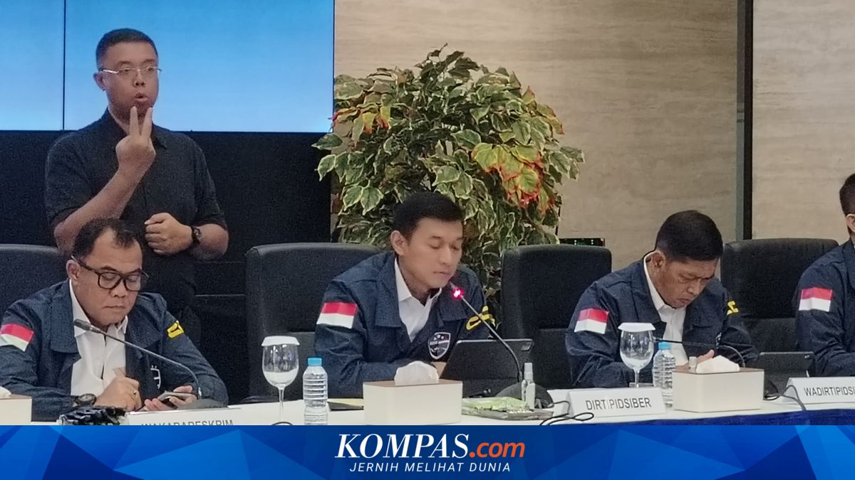 Polisi Bongkar Peran Dua Pelaku Phishing Tools, Otak Produksi dan Pengelola Dana ~WR

Klik untuk baca: