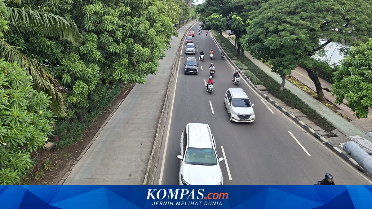 Truk Ekspedisi yang Terguling Dievakuasi, Lalu Lintas Daan Mogot Jakbar Kembali Lancar