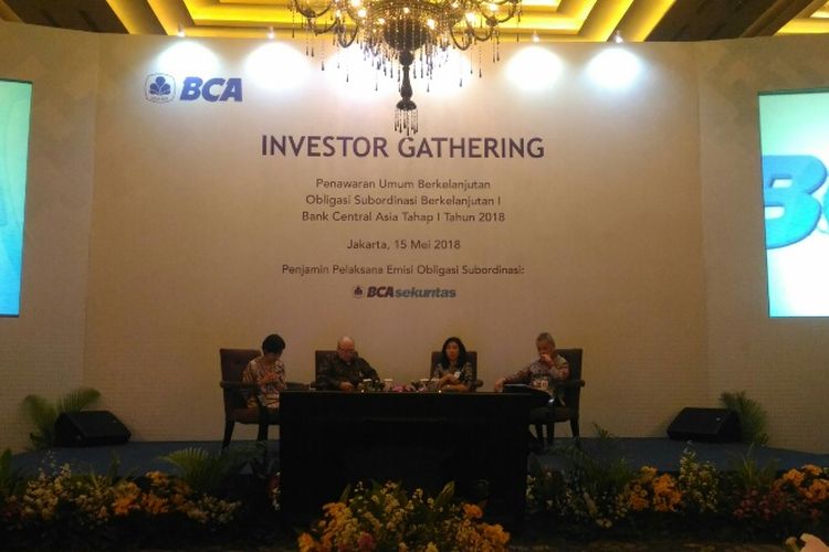 PT Bank Central Asia Tbk (BCA) berencana menerbitkan surat utang dalam bentuk obligasi subordinasi sebagai bagian dari rencana aksi (recovery plan) sebanyak-banyaknya Rp 500 miliar, Selasa (15/5/2018).