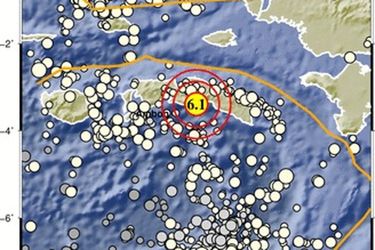 BMKG melaporkan adanya peristiwa gempa bumi kuat berkekuatan M 6,1 yang mengguncang wilayah Pulau Seram, Maluku. Laporan terbaru, BMKG meminta masyarakat untuk waspada gempa susulan dan potensi tsunami akibat longsor di bawah laut Maluku. BMKG pun meminta masyarakat segera menjauhi pantai dan pergi ke tempat tinggi. 