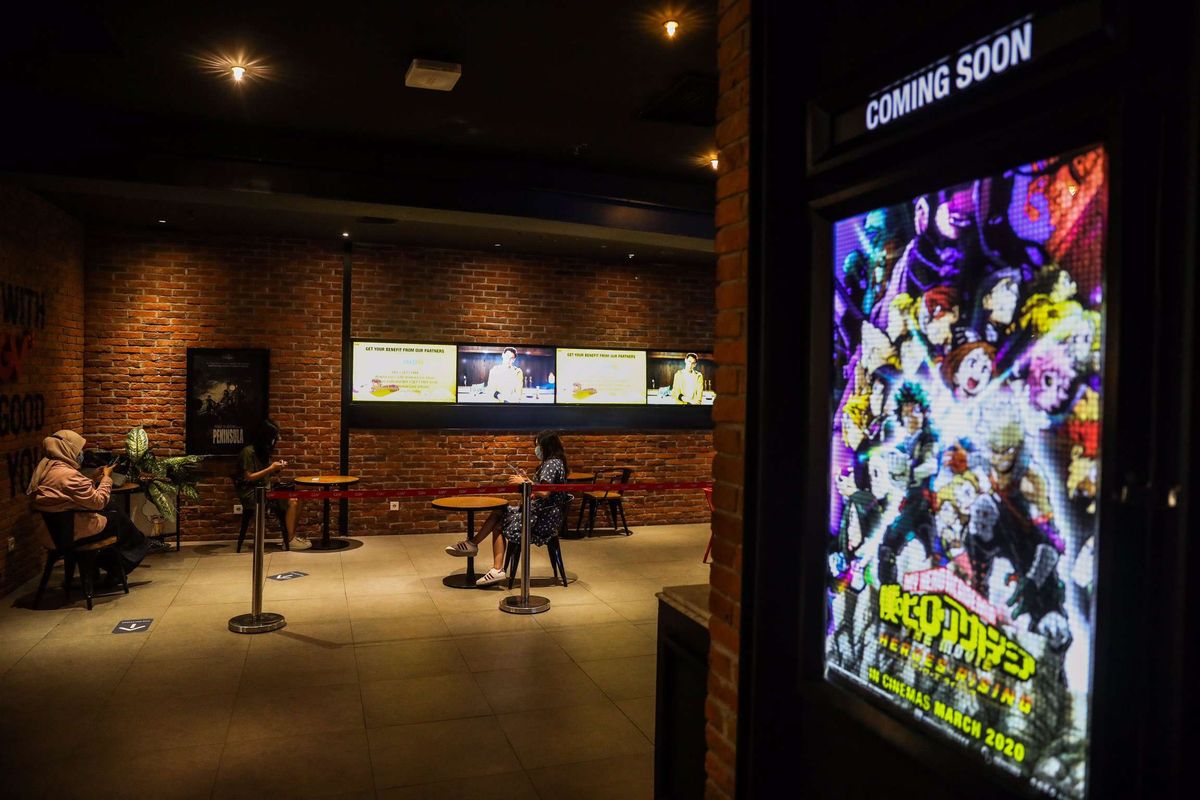 Heading into the weekend, movie theaters in Indonesia opened to an enthusiastic crowd giving Indonesians a chance to temporarily escape the ongoing nationwide protests and an endless epidemic battle.