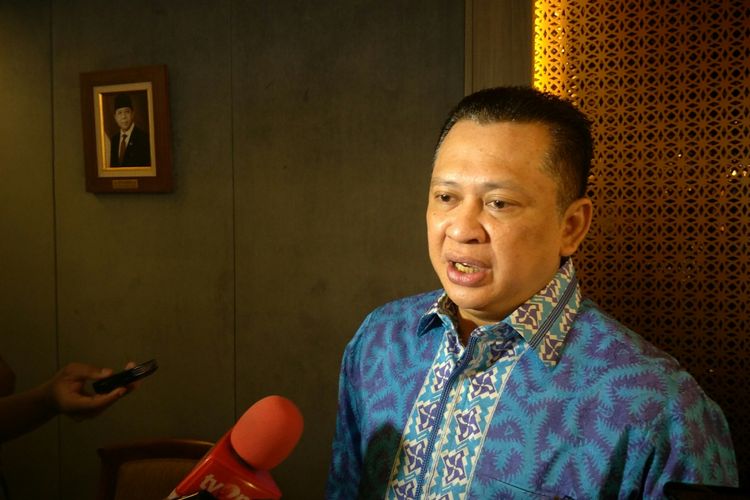 Politisi Partai Golkar Bambang Soesatyo di Kompleks Parlemen, Senayan, Jakarta, Kamis (25/1/2018)