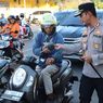 NTT Darurat TPPO, Kapolres Sumba Timur Turun ke Jalan Sebar Pamflet
