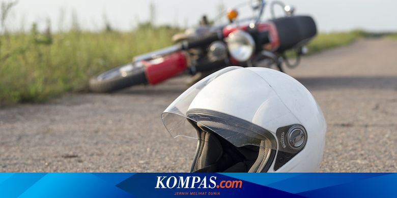 Pengedara Motor Tewas Setelah Tabrak Pohon Usai Diserempet Motor Lain - Kompas.com - Megapolitan Kompas.com