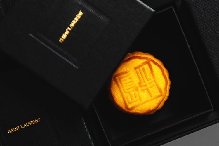 Set mooncake Saint Laurent