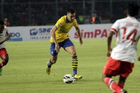 Dua Pemain Arsenal Ingin Kembali ke Indonesia