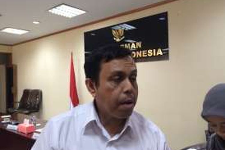 Direktur Hukum BNN Darmawel Aswar usai Diskusi 'Pemberitan Media Masaa Mengenai Dugaan Keterlibatan Jajaran TNI, Polri, dan BNN dalam Peredaran Narkotika Internasional' di Gedung Ombudsman, Jakarta, Rabu (7/9/2016).