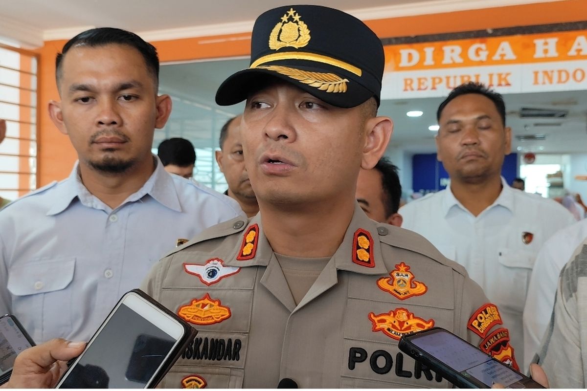 Kapolres Cirebon Kota AKBP Eko Iskandar memberikan penjelasan kasus anak terbakar dalam bermain di rumah sakit gunung jati pada Rabu (9/4/2025) siang.