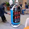 Bertemu Bella, Robot Pengantar Minuman di GIIAS 2022