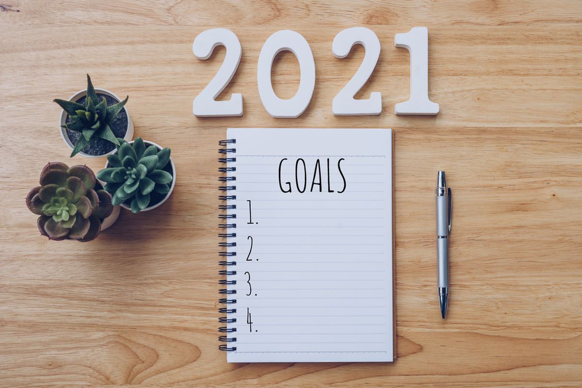 Ilustrasi menyusun daftar tujuan pada 2021.
