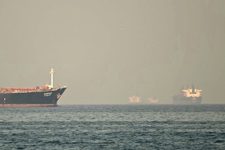 Lebih dari 20 Kapal Tembus Selat Hormuz, Satu Kapal Tanker LPG Menuju RI