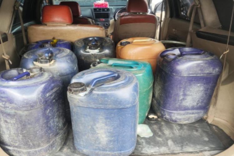Polisi Tangkap Pemuda di Banyumas, Diduga Timbun Pertalite di SPBU Sumpiuh, Begini Modusnya