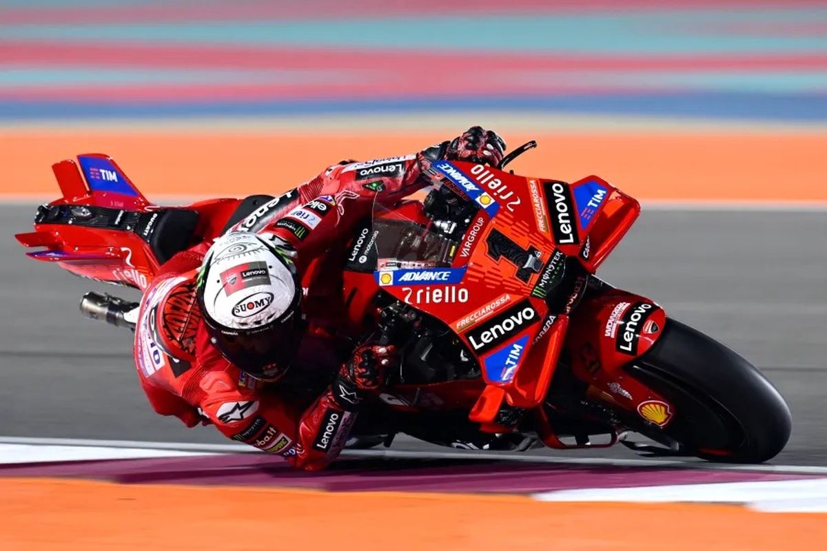Francesco Bagnaia saat berlaga pada MotoGP Qatar 2024