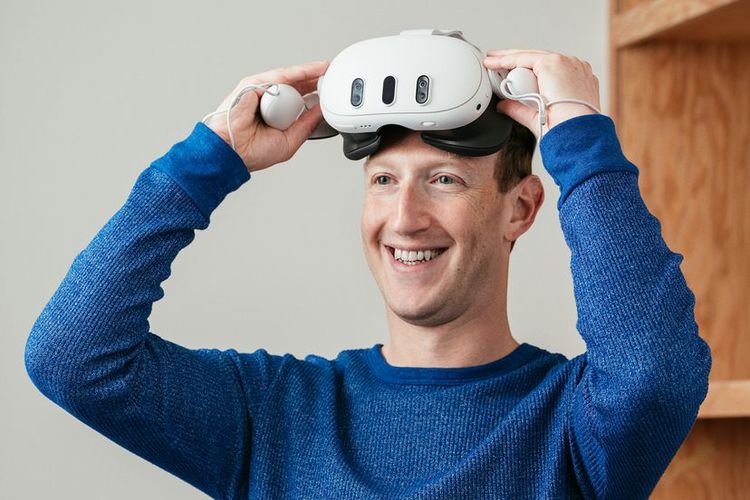 CEO Meta Mark Zuckerberg memakai headset VR Meta Quest 3.