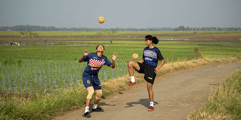 Cara Melakukan Servis Atas Pada Sepak Takraw