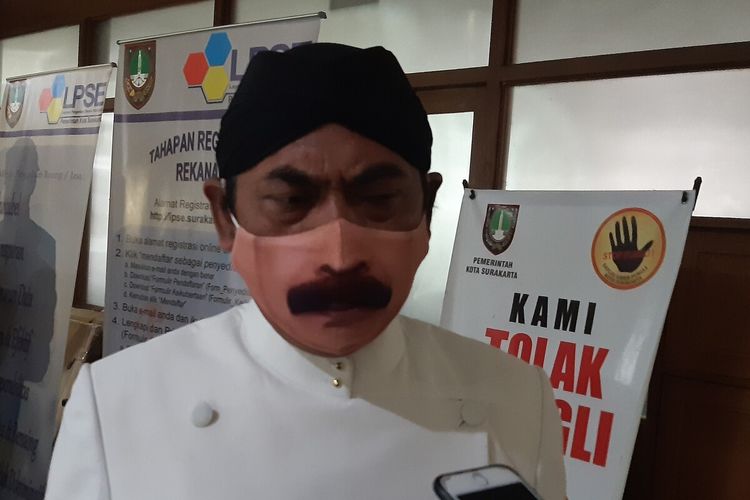 Ketua DPC PDI-P Solo sekaligus Wali Kota Solo, FX Hadi Rudyatmo ditemui di Solo, Jawa Tengah, Kamis (16/7/2020).