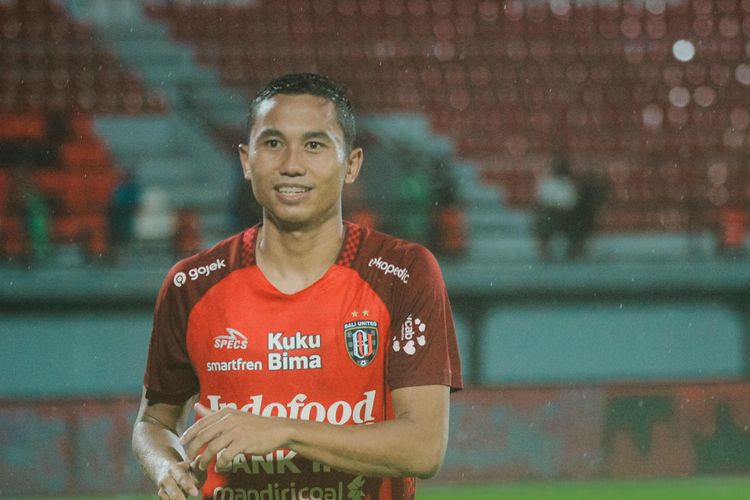 Pemain Bali United di Liga 1 2023-2024 Ricky Fajrin.