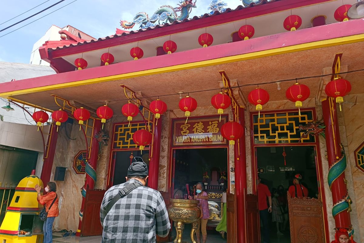 Vihara Amurva Bhumi, Kecamatan Jatinegara, Jakarta Timur, Minggu (22/1/2023).