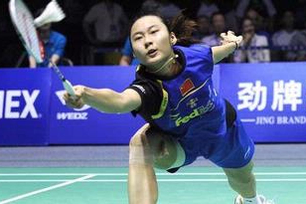 Tunggal pertama China, Wang Yihan, yang memberikan poin pertama saat mengalahkan Thailand 3-0 di semifinal Piala Uber, Kamis (24/5/2012).