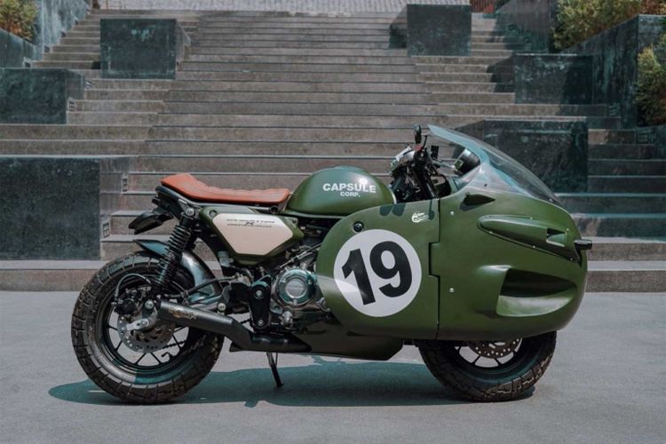 Honda Monkey bergaya motor balap Moto Guzzi V8 tahun 1950-an