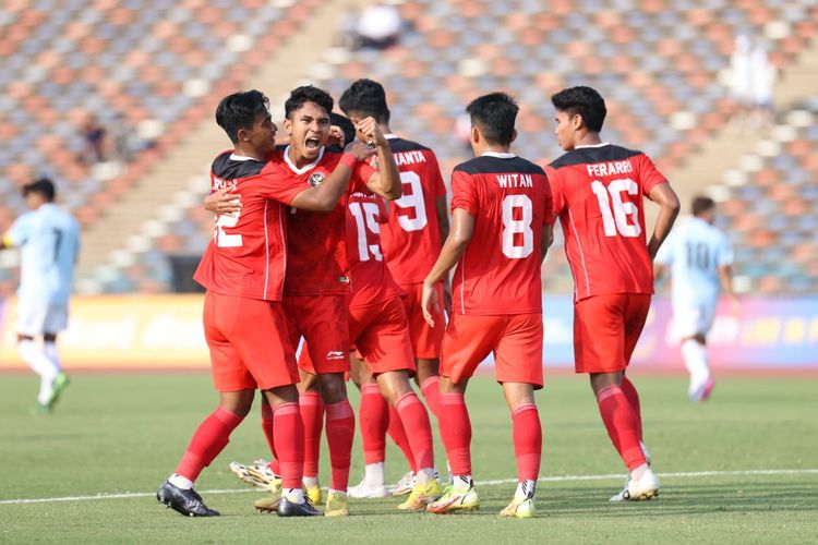 Pertandingan timnas U22 Indonesia vs Myanmar pada SEA Games 2023 berlangsung di Stadion Nasional Olimpiade, Phnom Penh, Kamboja, pada Kamis (4/5/2023) sore WIB.