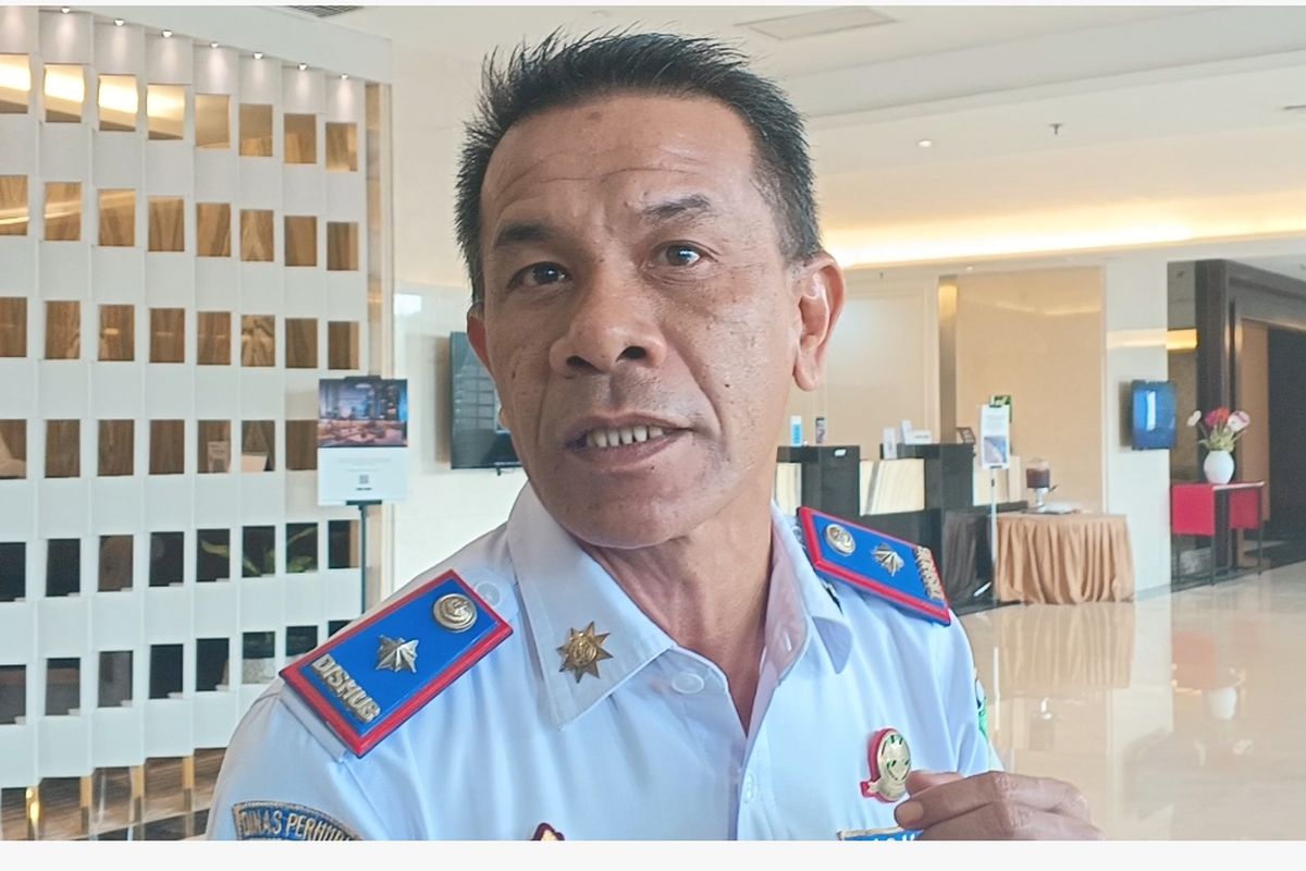 Kadishub Medan, Iswar Lubis saat diwawancarai wartawan di Hotel Four Point Medan, Senin (20/5/2024)