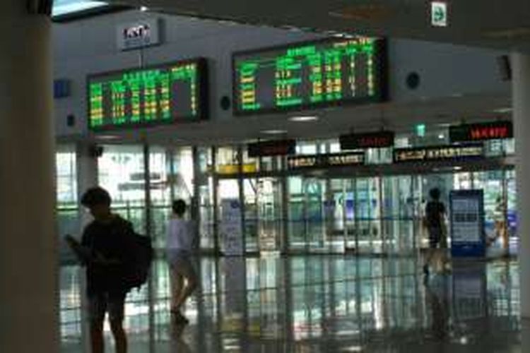 Stasiun Kereta di Busan, Korea Selatan, Kamis (4/8/2016).