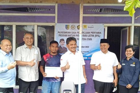 7.997 Rumah Tangga Tidak Mampu di Sumut dan Sumsel Teraliri Listrik Gratis lewat Program BPBL