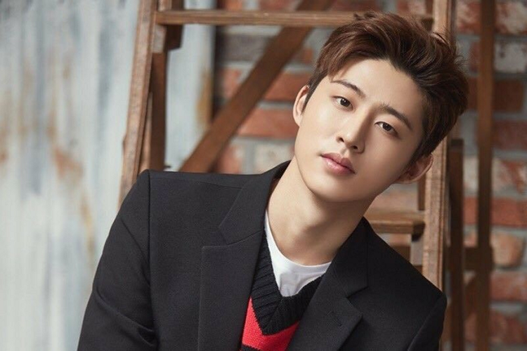 Leader boyband iKON, Kim Hanbin atau B.I