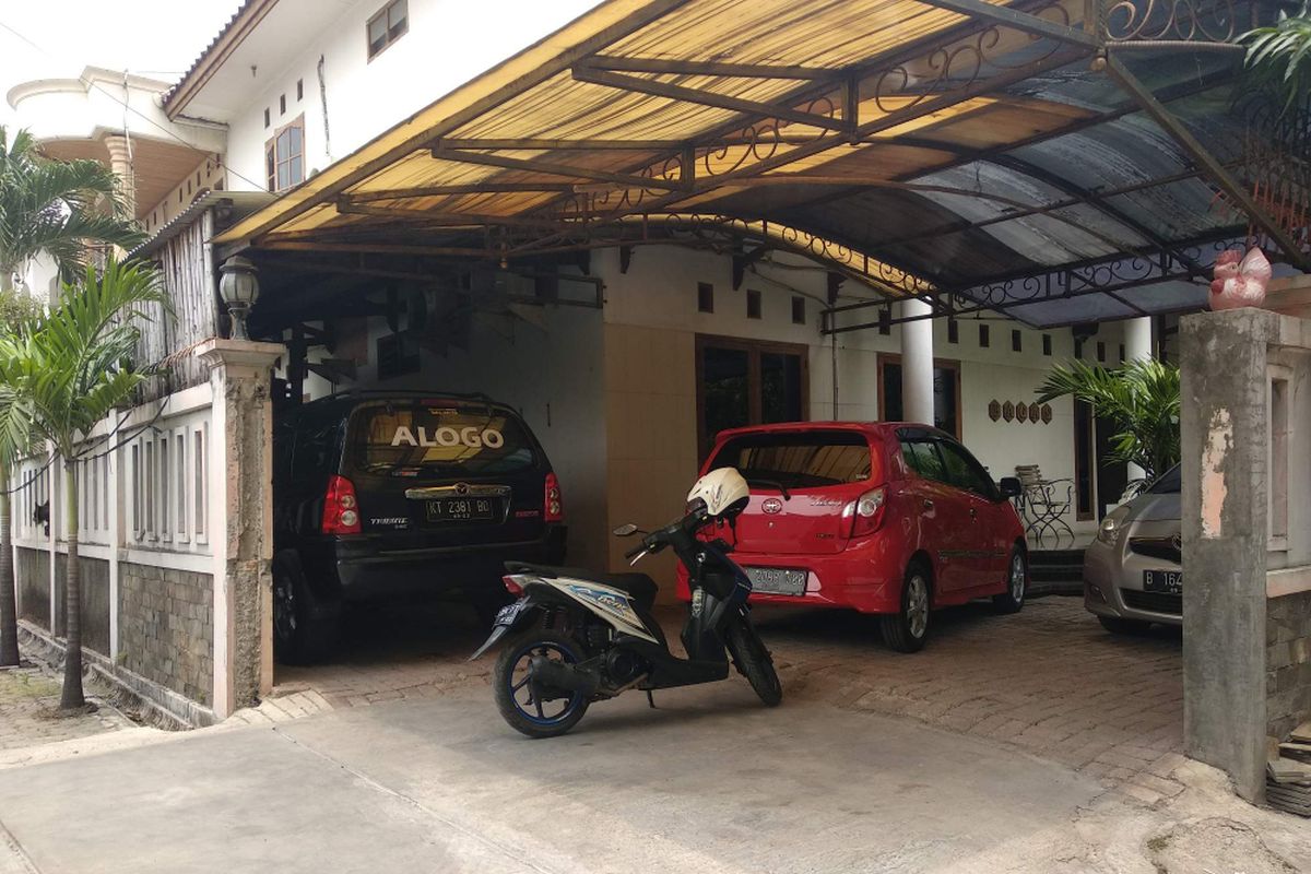 Rumah Anton, warga Mampang Asri yang diprotes tetangga karena bangun indekos di akses jalan warga.