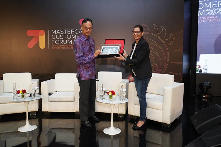 Mastercard menggelar Mastercard Customer Forum (MCF) 2022 bertema 'Let's Future Forward' di Bali, mulai Rabu (26/10/2022) hingga Jumat (28/10/2022). 

