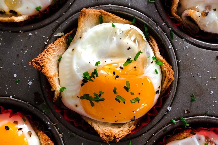 Makan telur juga bisa mendukung sistem kekebalan tubuh karena keragaman nutrisi yang dikandungnya