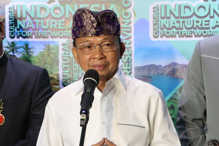 Gubernur Bali, I Wayan Koster. 