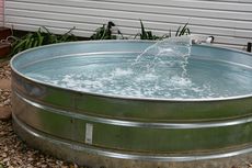 6 Keuntungan Memiliki Pool Tank di Rumah, Pengganti Kolam Renang