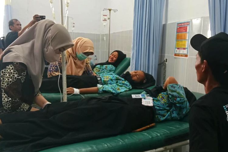 Bukan 70 tapi 256 Siswa Alami Gejala Keracunan MBG di Jombang