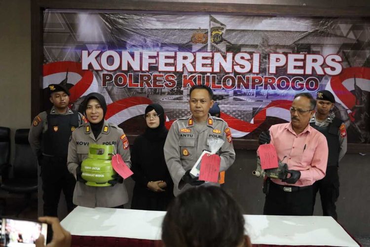 Polisi menangkap pelaku pencurian barang rumah tangga milik warga Kapanewon Samigaluh, Kabupaten Kulon Progo, Daerah Istimewa Yogyakarta. Pelaku pencurian berhasil ditangkap. Ia residivis sekaligus pencuri kambuhan.